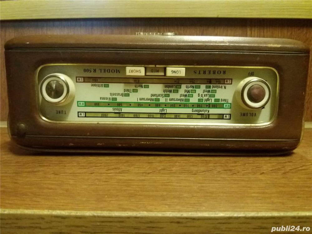 Radio Roberts R-500 anii '60 - germaniu - colectie - functional