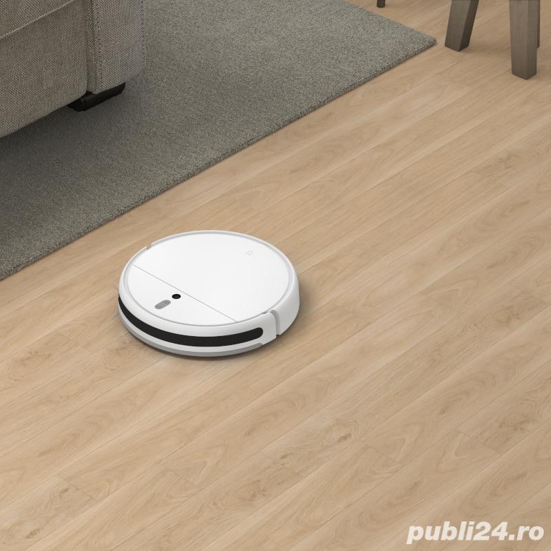 Vand robot de aspirare Xiaomi Mi Robot Vacuum