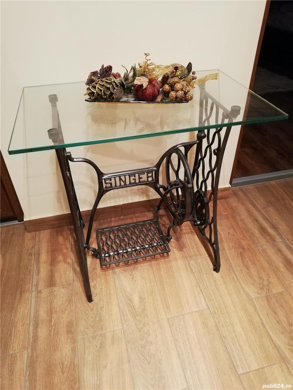 Masuta cafea ,,singer"