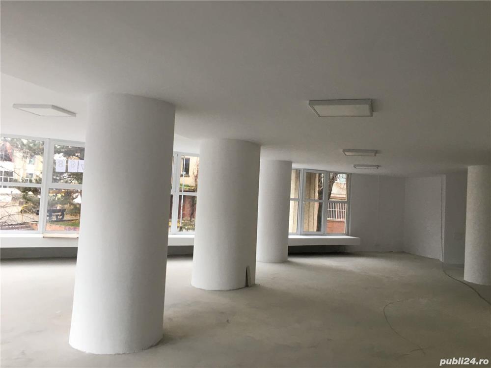 Vand Spatiu comercial mun. Calarasi -Arcadia