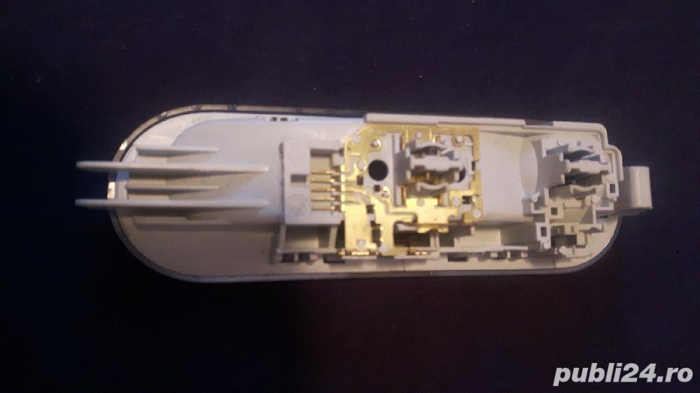 Lampa plafon Duster Sandero Logan Renault Nissan 8200074362. Produs nou si original Renault 