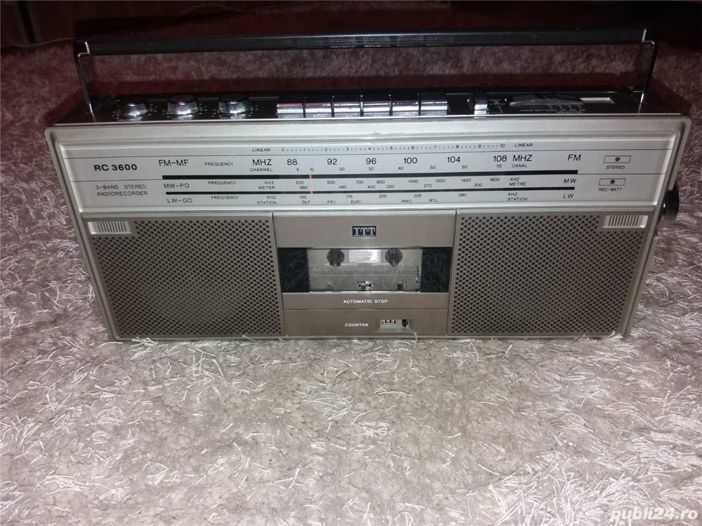 Radiocasetofoane portabile pescuit camping iarba verde Sony VEF Philips-A