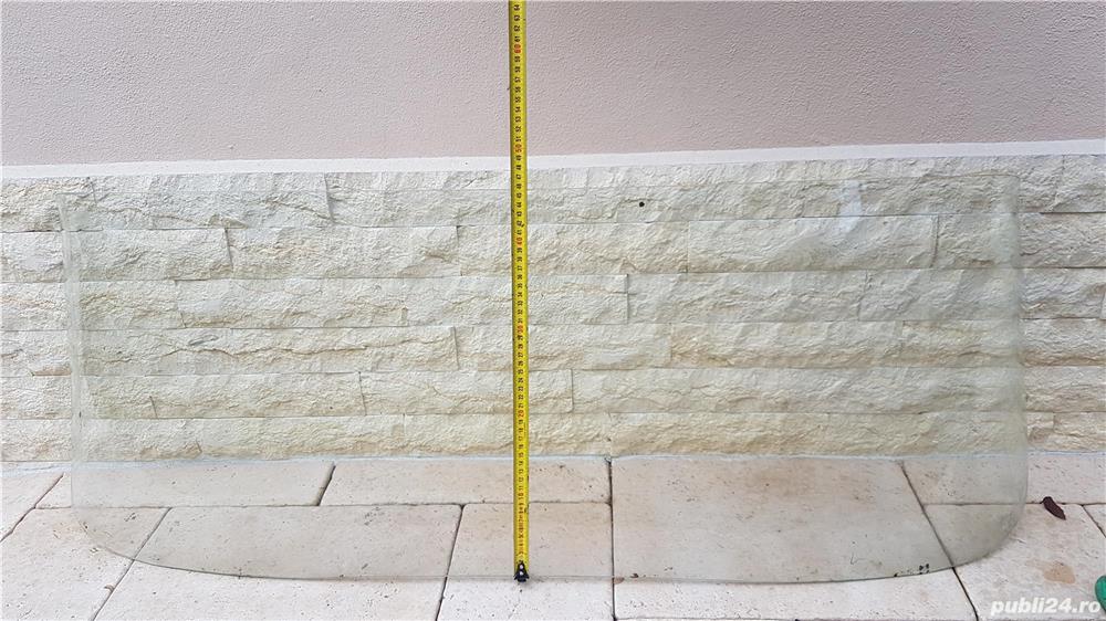 vand parbriz Moskvich