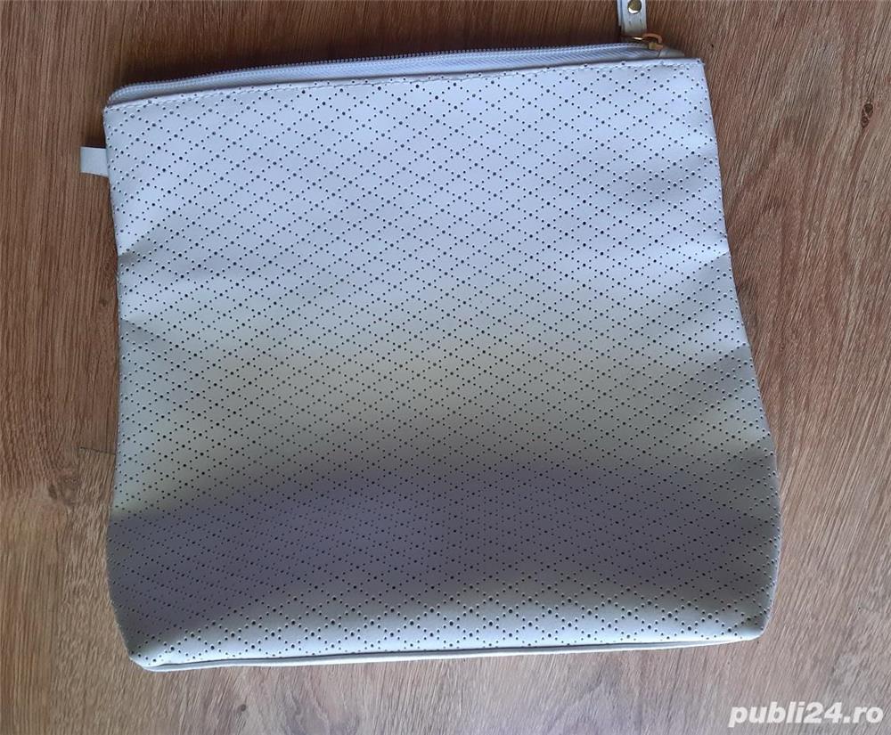 Geanta cosmetice - diverse modele