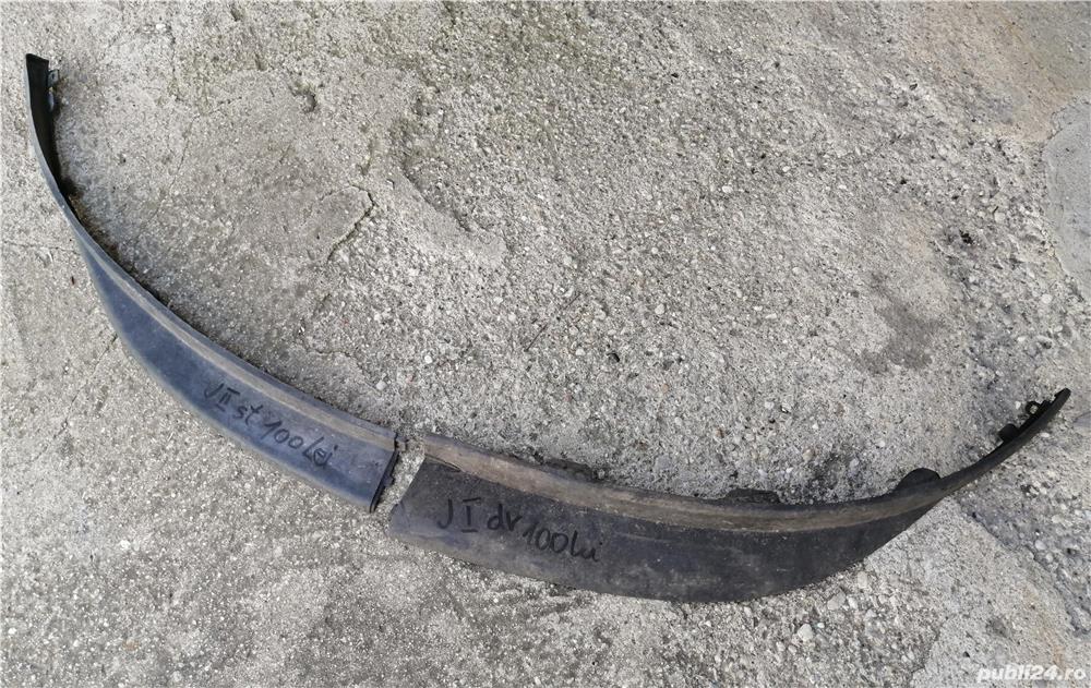 extensii - spoiler sub bara Opel Astra J 60 lei 