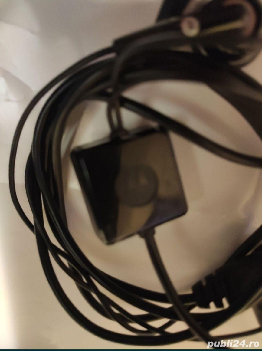 Vand casti Motorola cu mufa micro usb