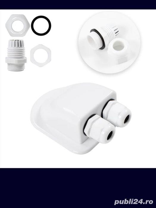 Priza dubla trecere cablu montare fixare panouri solare rulota