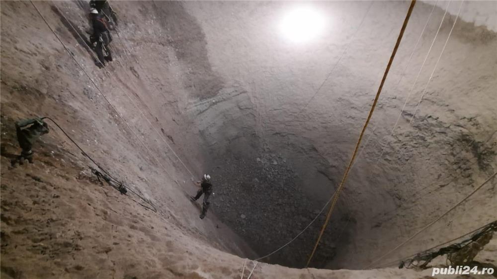 Curatam silozuri (ciment, var, filer, faina, cereale etc) 