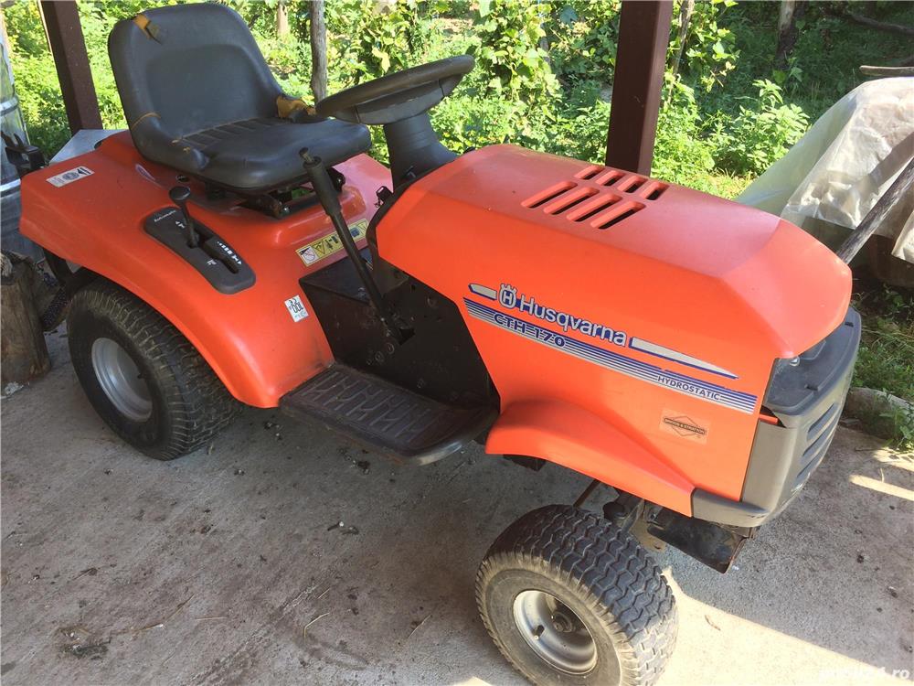 Vând tractor de tuns iarba! 