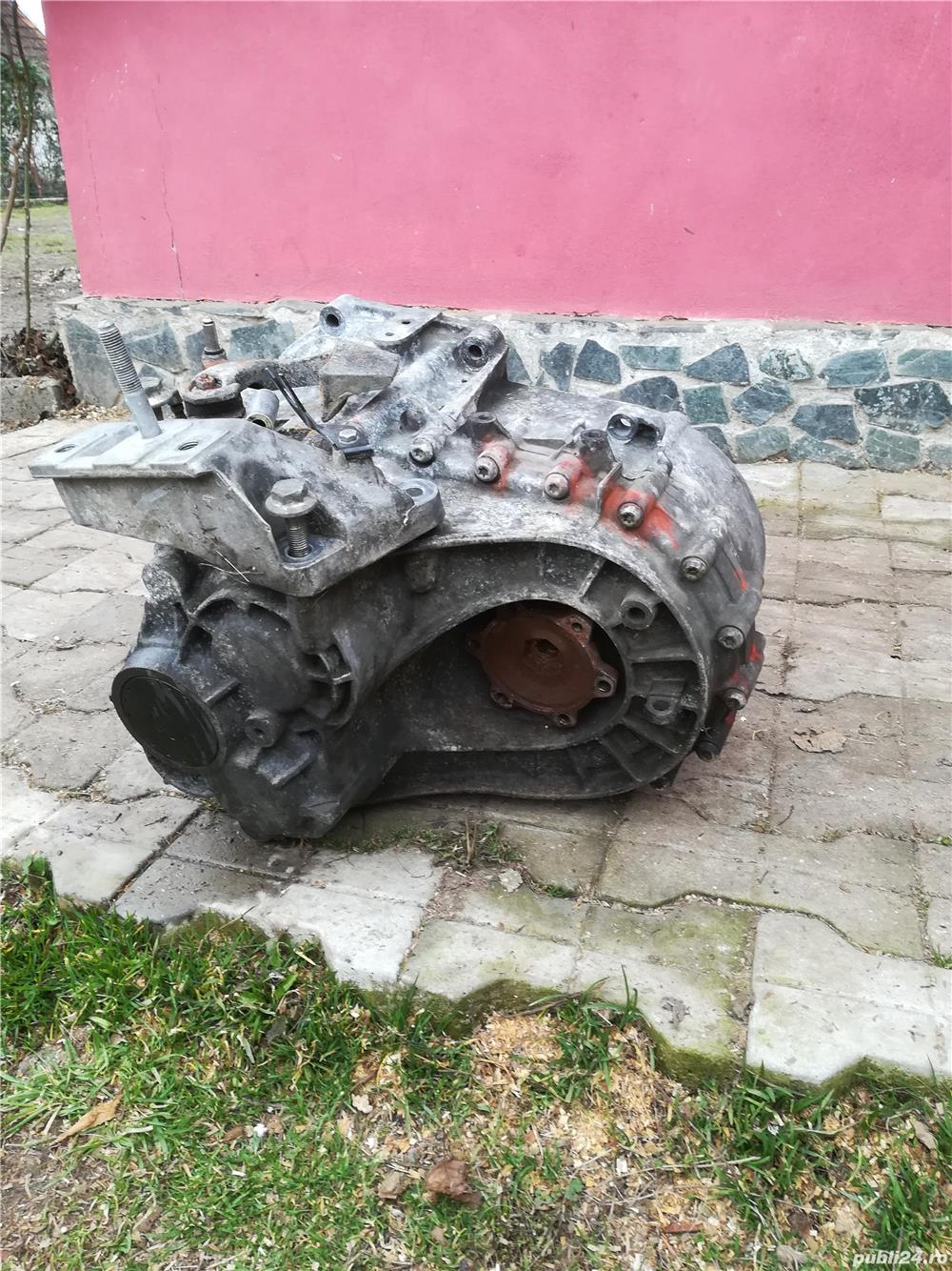 Buna vând cutie de viteza