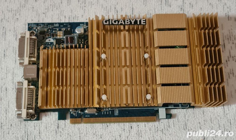 Placa Video Gigabyte - 256 MB