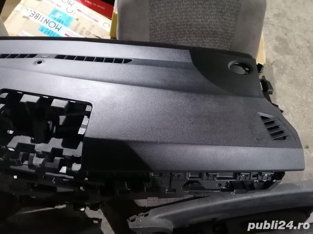 Plansa bord logan sandero 2021 