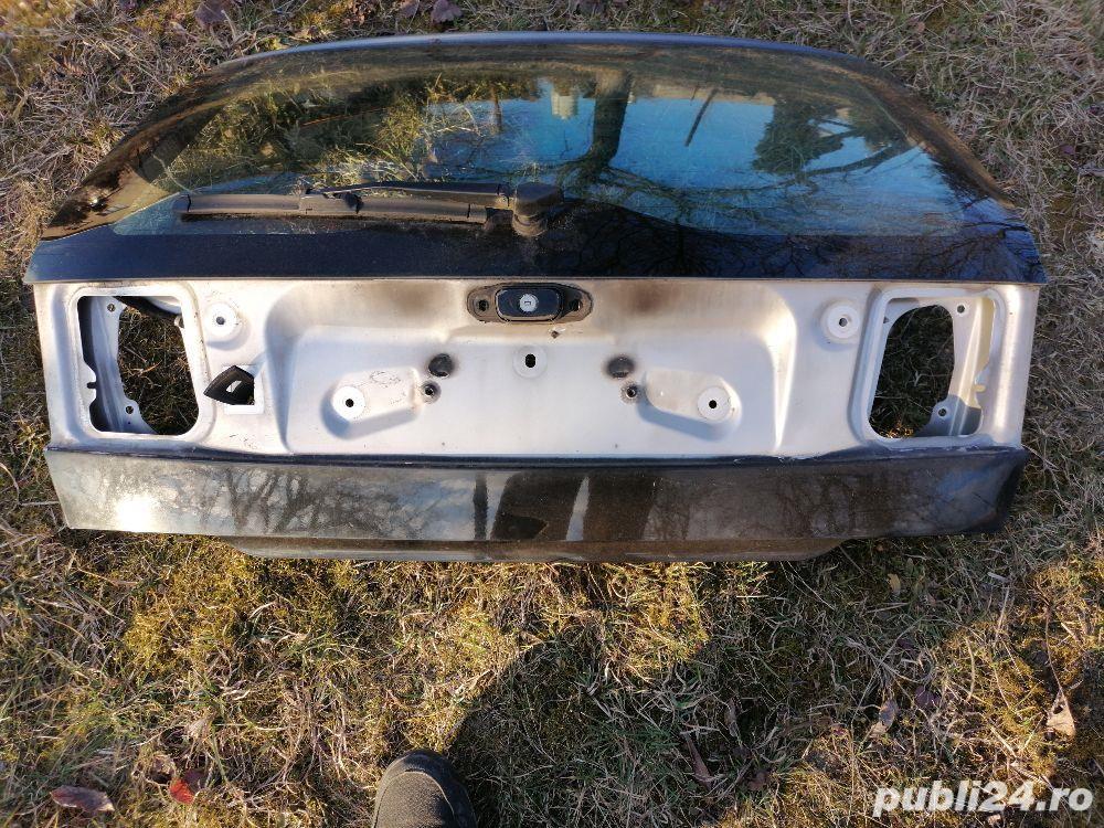 Haion cu luneta volvo v40 1996-2000 combi 