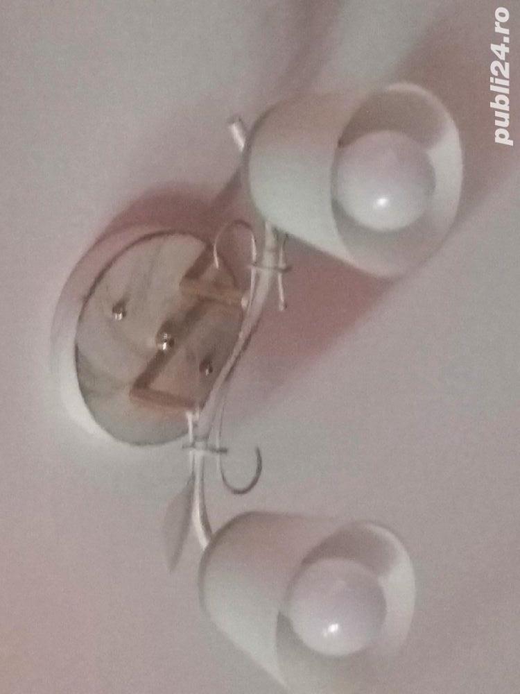 Lustră cu 2 becuri. Model inedit