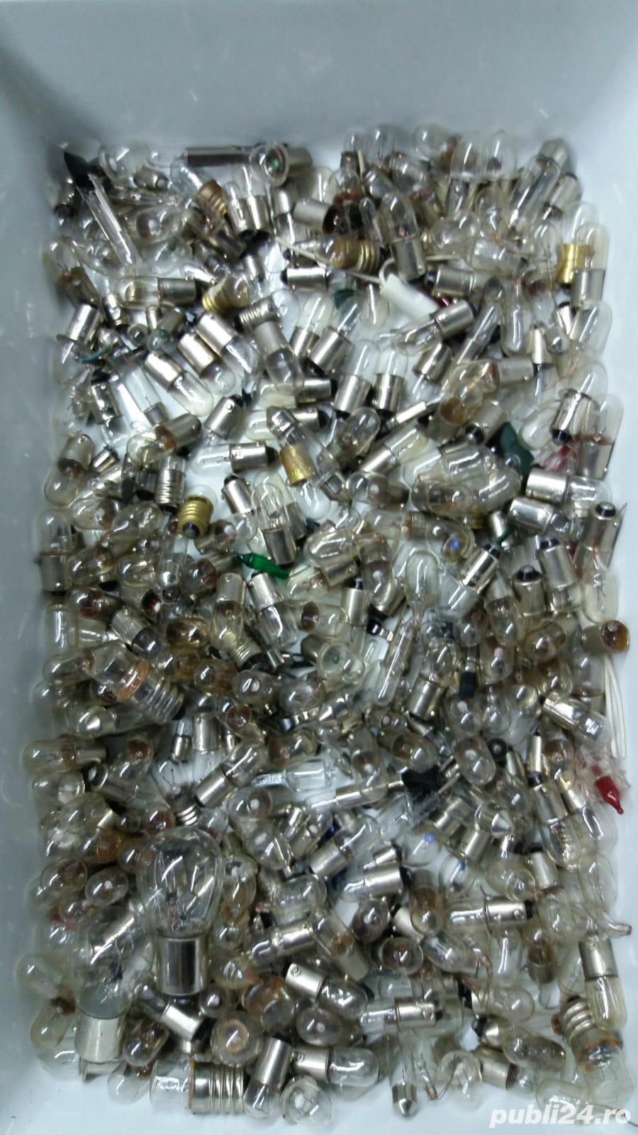 Becuri navo/aeromodele, trenulet CCFL lanterne WOLF Pelikan Maglite Varta Tactical motorase