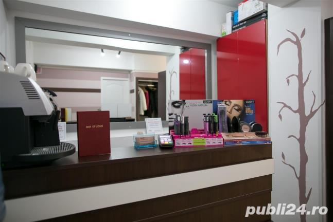 Închiriez camera/post lucru  în salon pentru manichiura pedichiura in zona Cotroceni Închiriez camera/post lucru  în salon pentru manichiura pedichiura in zona Cotroceni