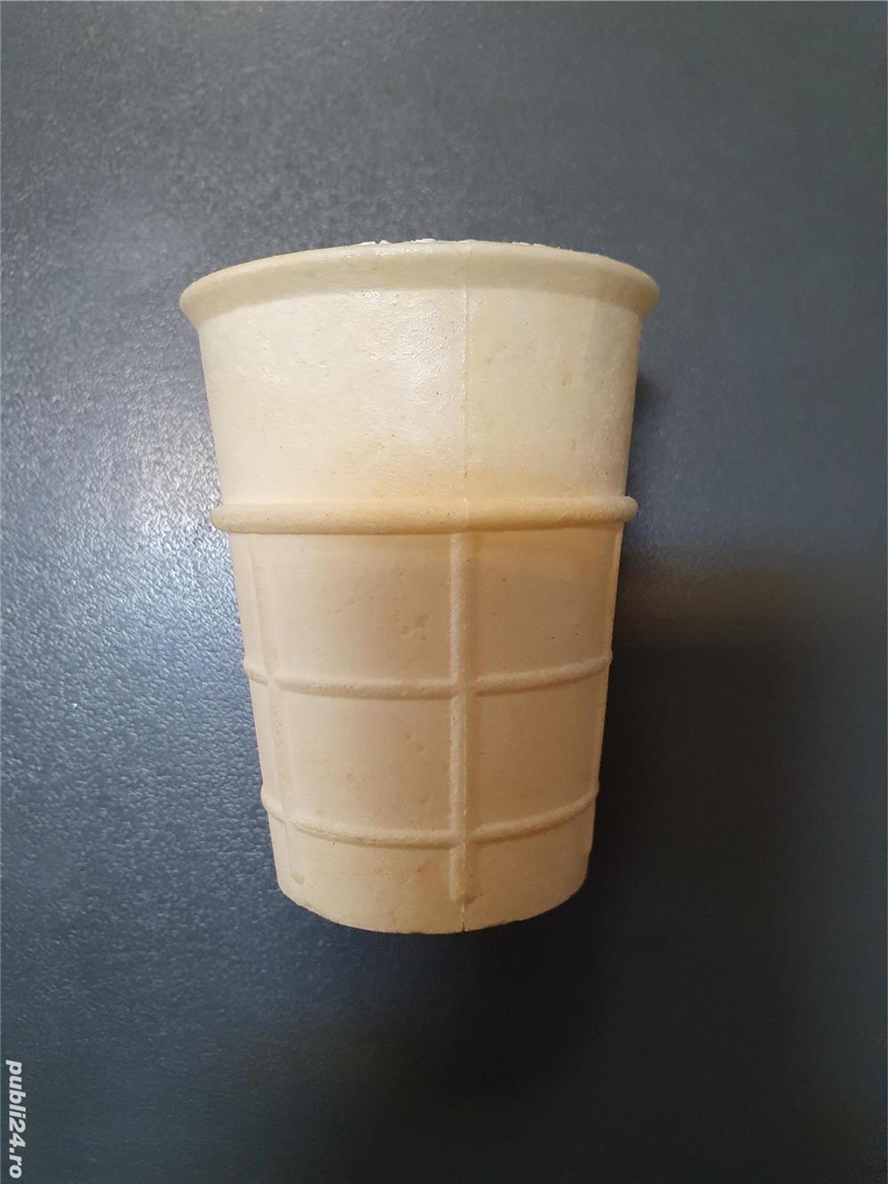 Vând utilaj cornete înghețata