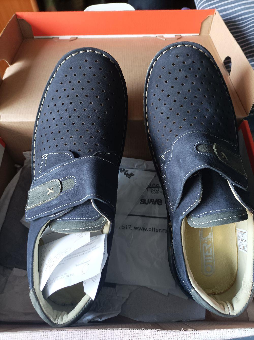 vind adidași Lotto și Otter noi nr 45