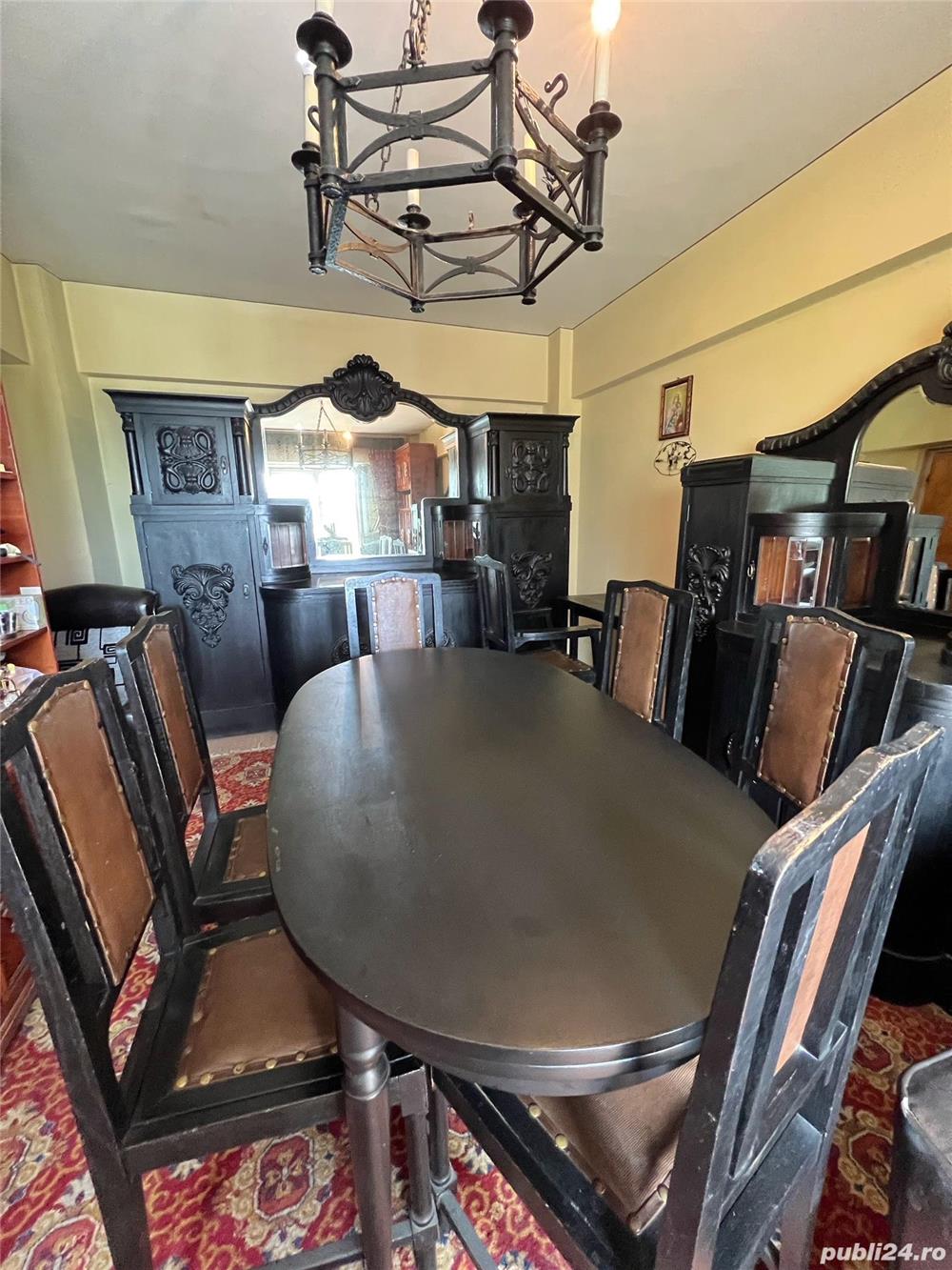 Set mobilier din lemn masiv sculptat cca. 1940