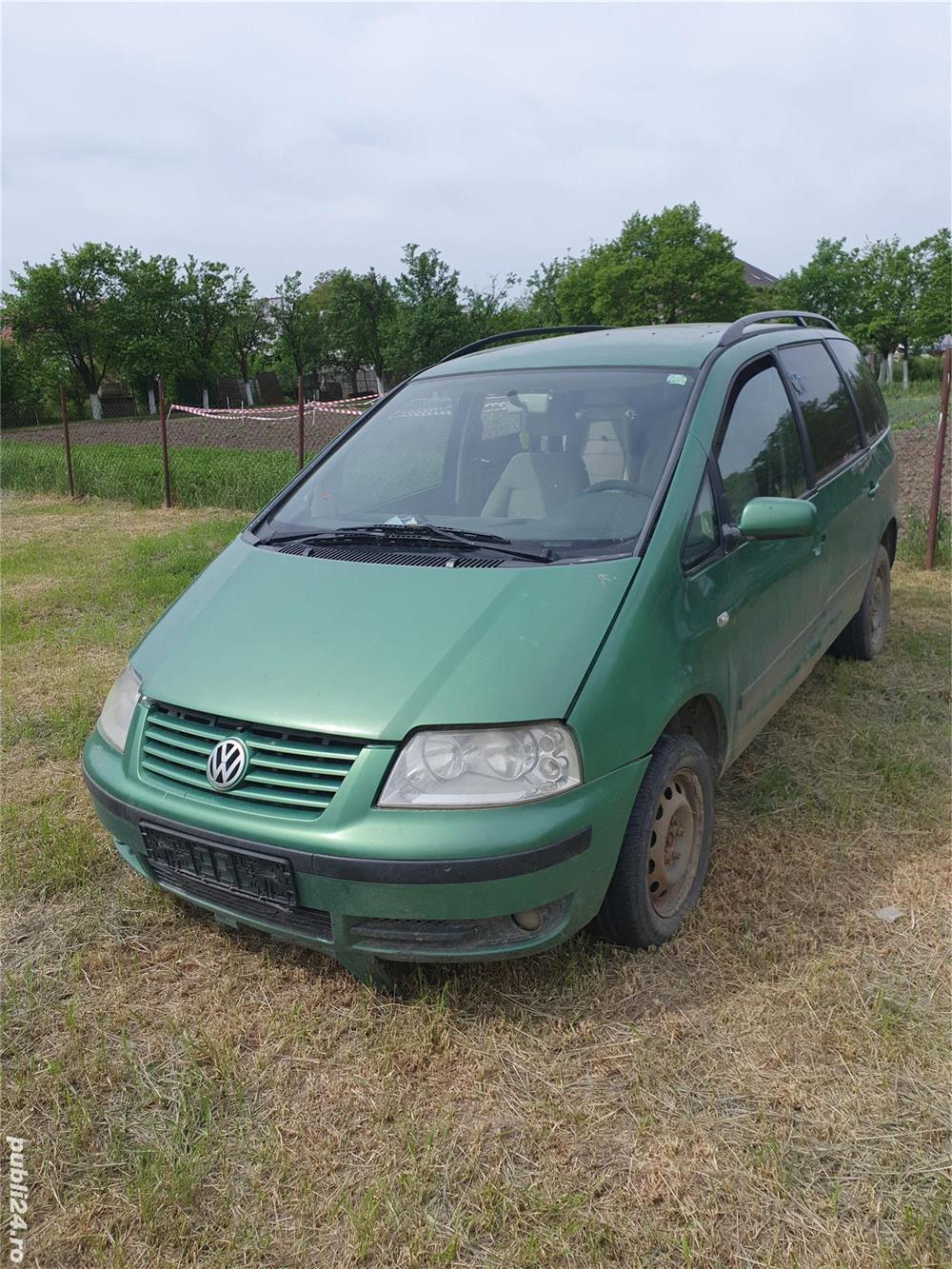 Dezmembrez Volkswagen sharan an 2003 cod motor auy+orice piesa