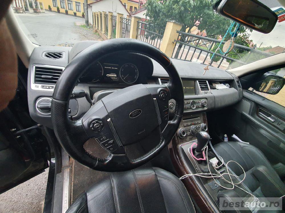 Dezmembrez Range Rover Sport 