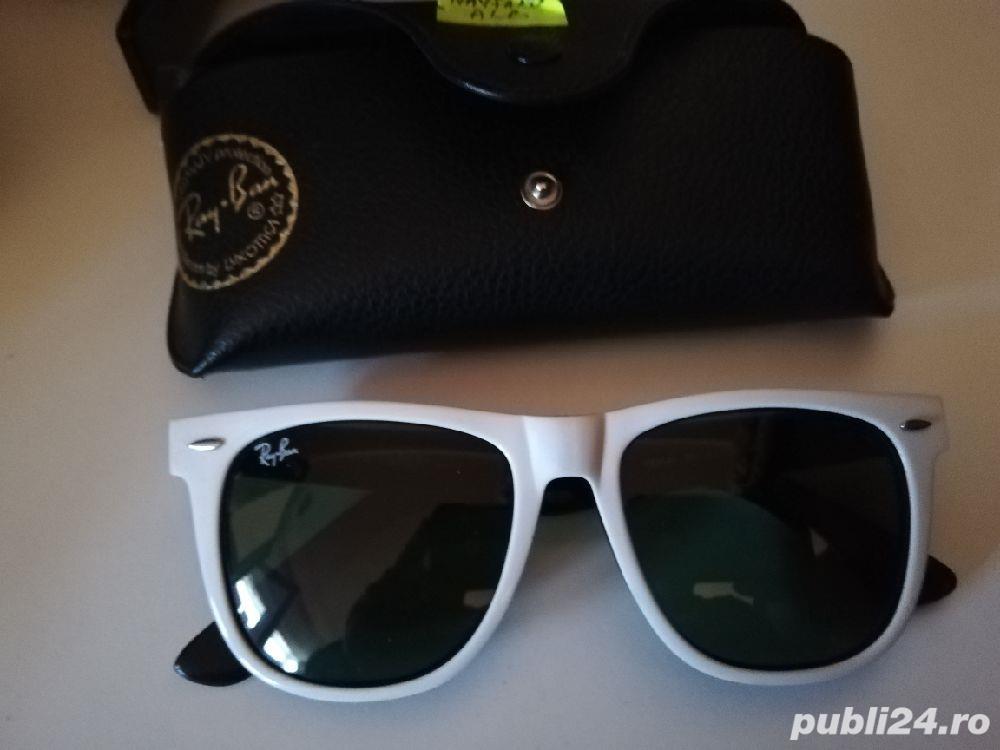 Rayban Wayfarer White