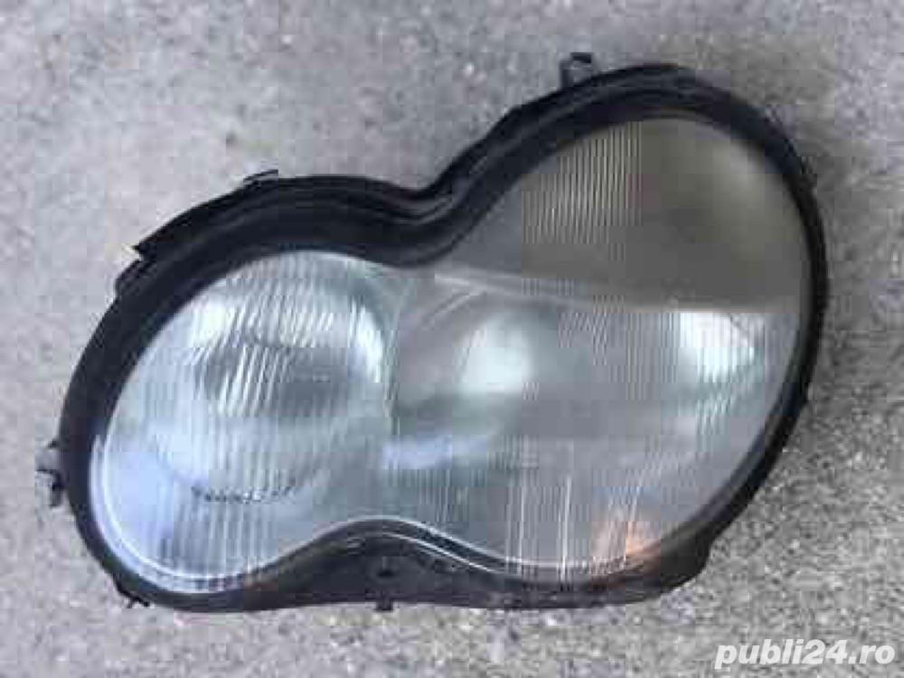 Vand far stanga Mercedes w203