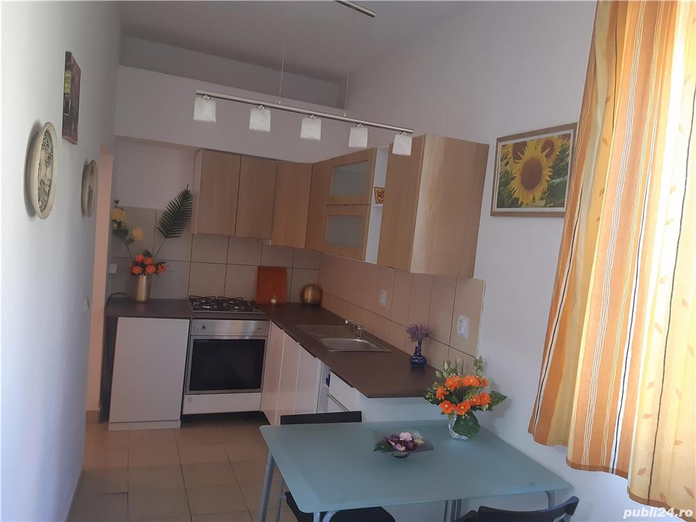 Vand casa in Oradea situata ultracentral in spatele primariei