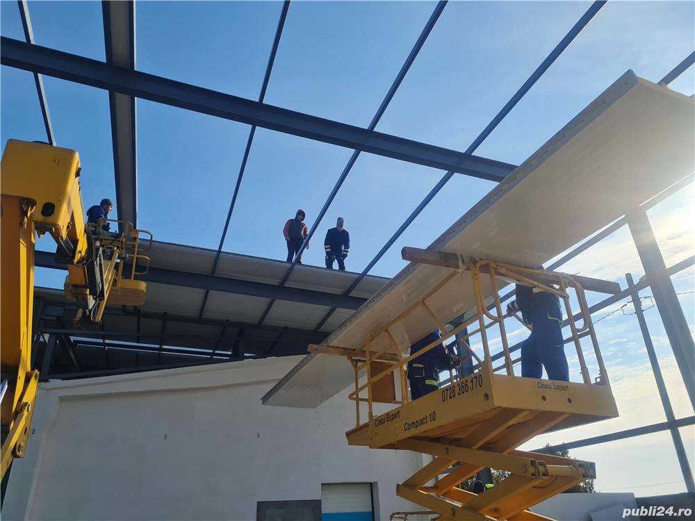 Lacatusi,sudori,sef echipa  Lacatusi,sudori,sef echipa