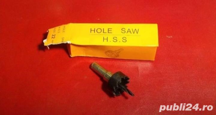 Carota 22 mm cu spiral ghidaj pentru gauri bara auto - senzori parcare