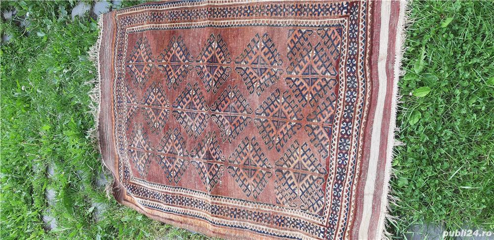 covor persan lucrat manual