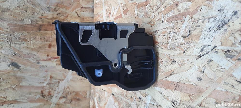 Produs Nou! Broasca usa dreapta fata BMW E9X, E8X, E6X,