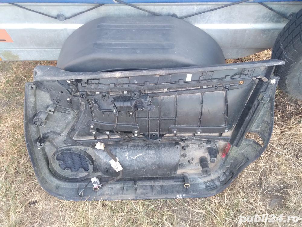 Panou portiera stanga Audi A4si cateva bmw S5