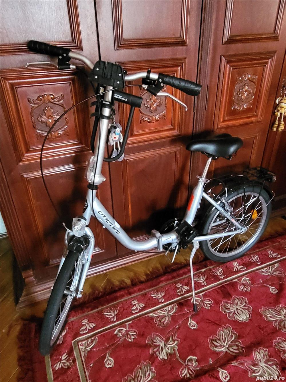 Vând bicicletă DHS,nouă,ptr oraș,pliabila
