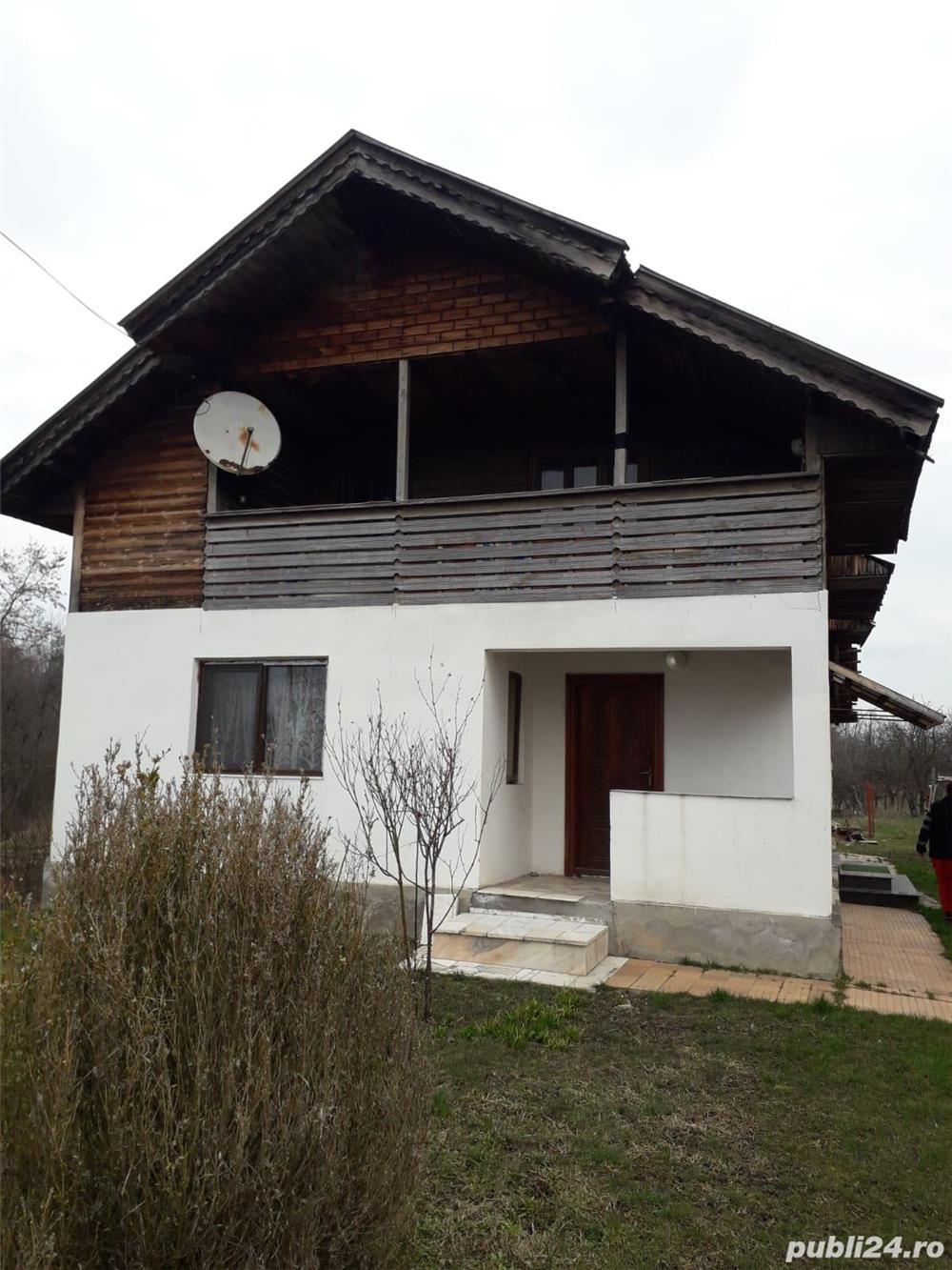 Casa de vanzare Floresteni, Tg-Carbunesti