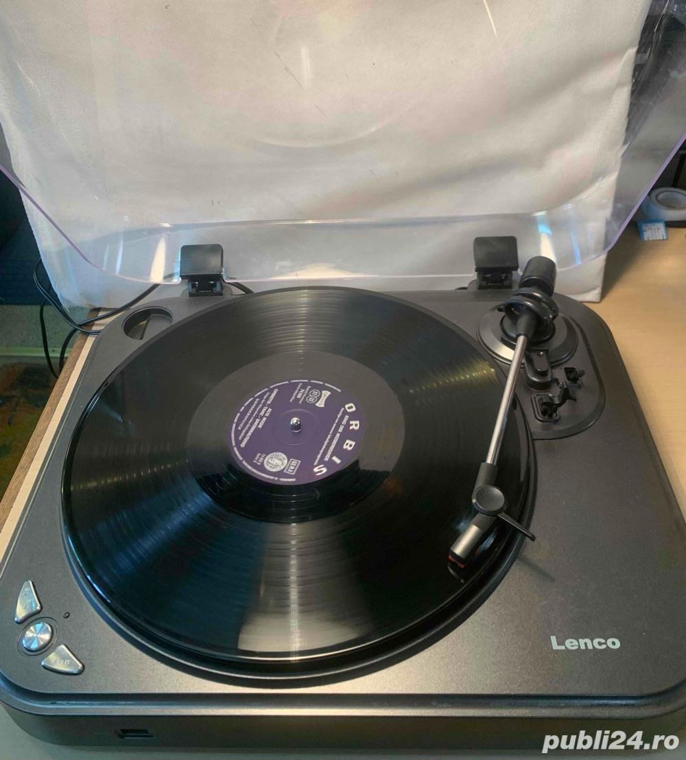 Lenco L-83 direct encoding turntable