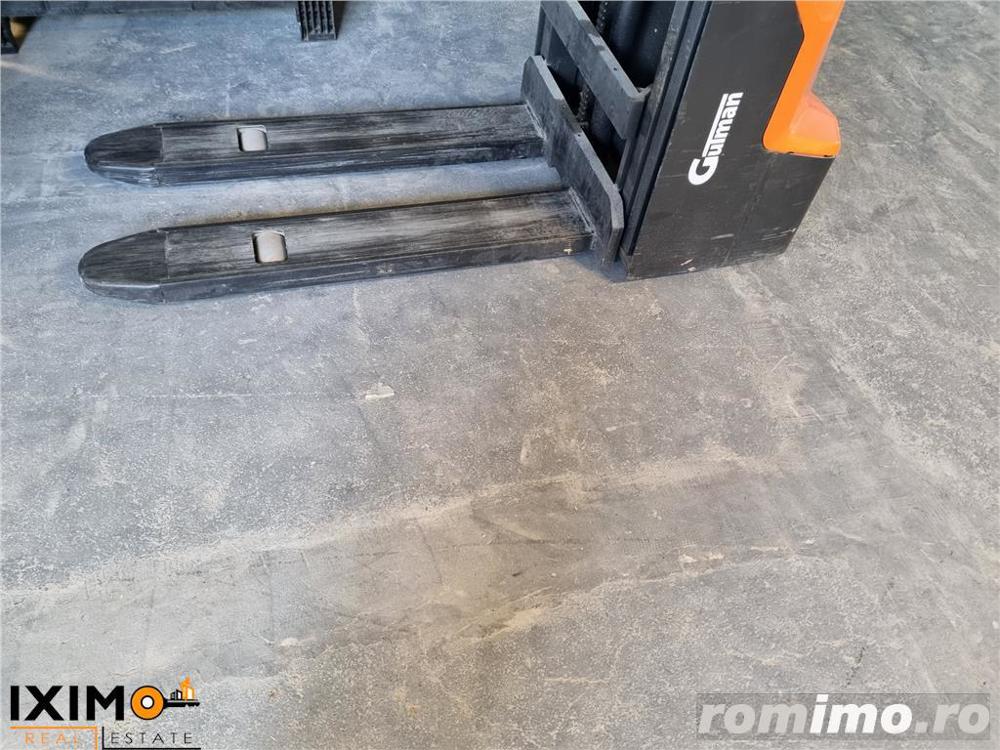 Hala Demisol Ucentral