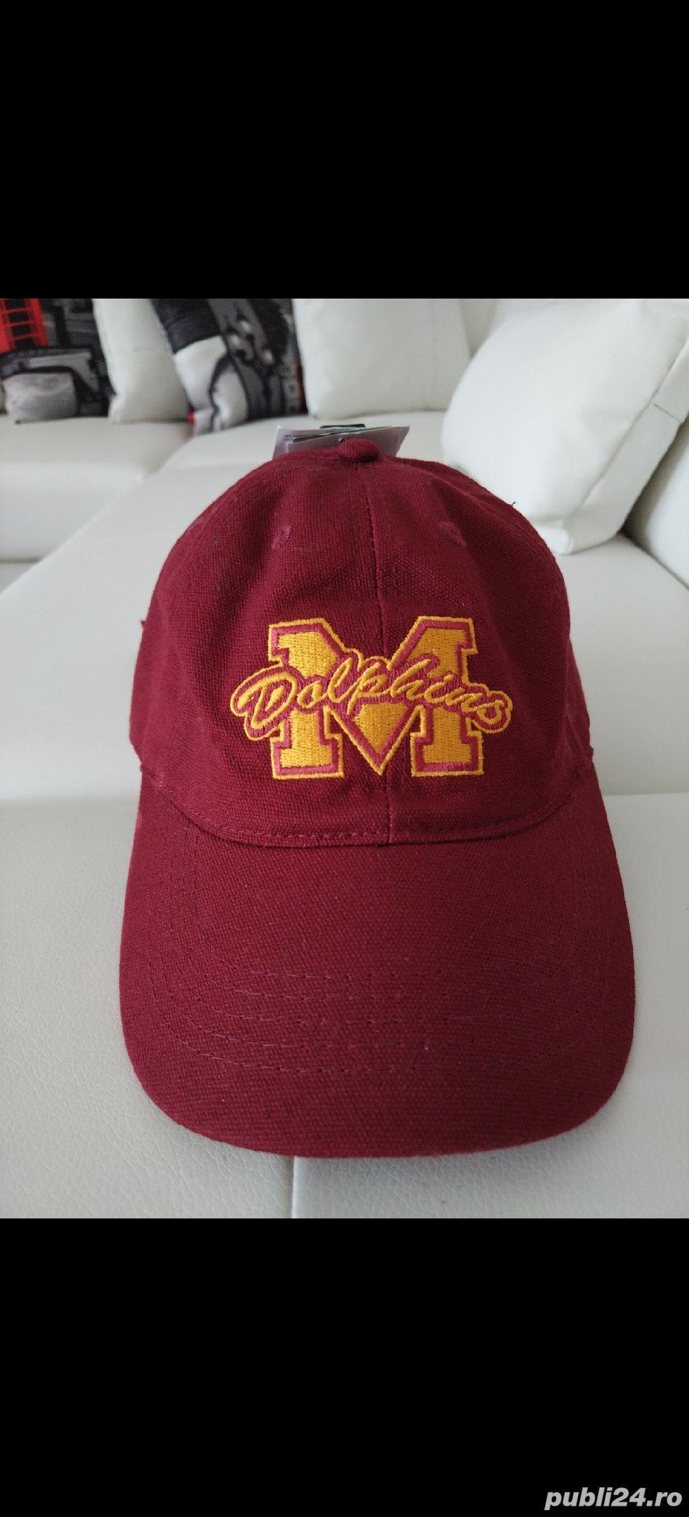 Vând șapcă fashion produs de calitate superioara produs nou nout 