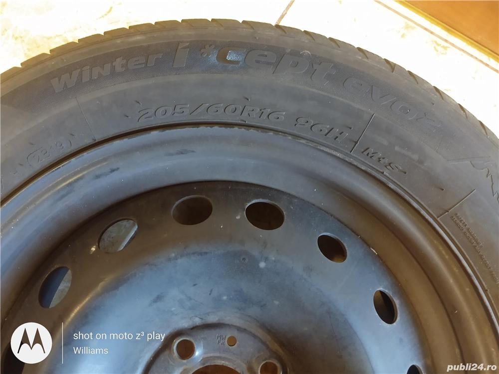 Anvelopa Hankook iarna, cu janta,205/60/16