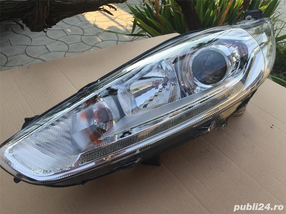 Vand far stanga Led Ford Fiesta 2013 C1BB-13W030-CE