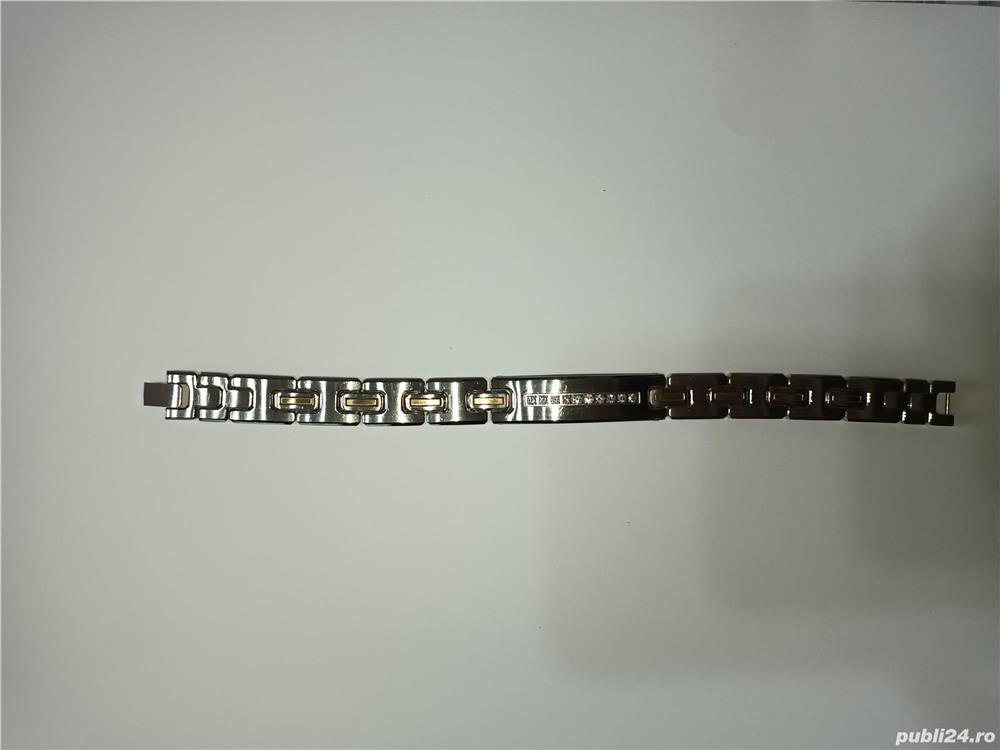 Vând brățara unisex, cu diamante și inserții aur 14k.