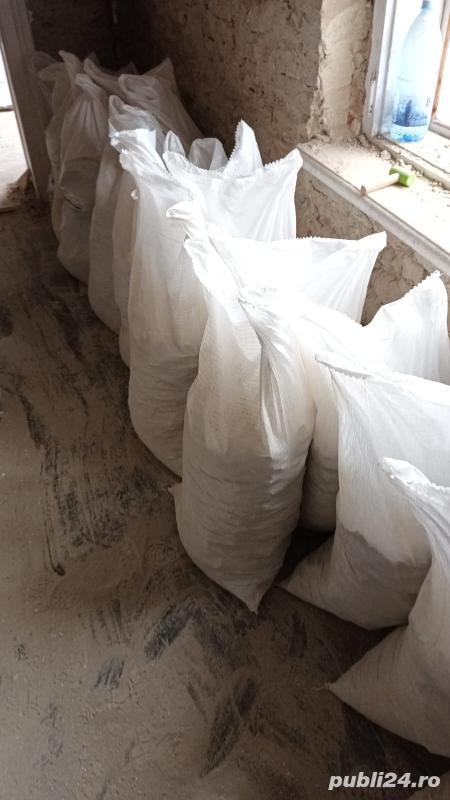 Mutări ridic moloz Debarasari 