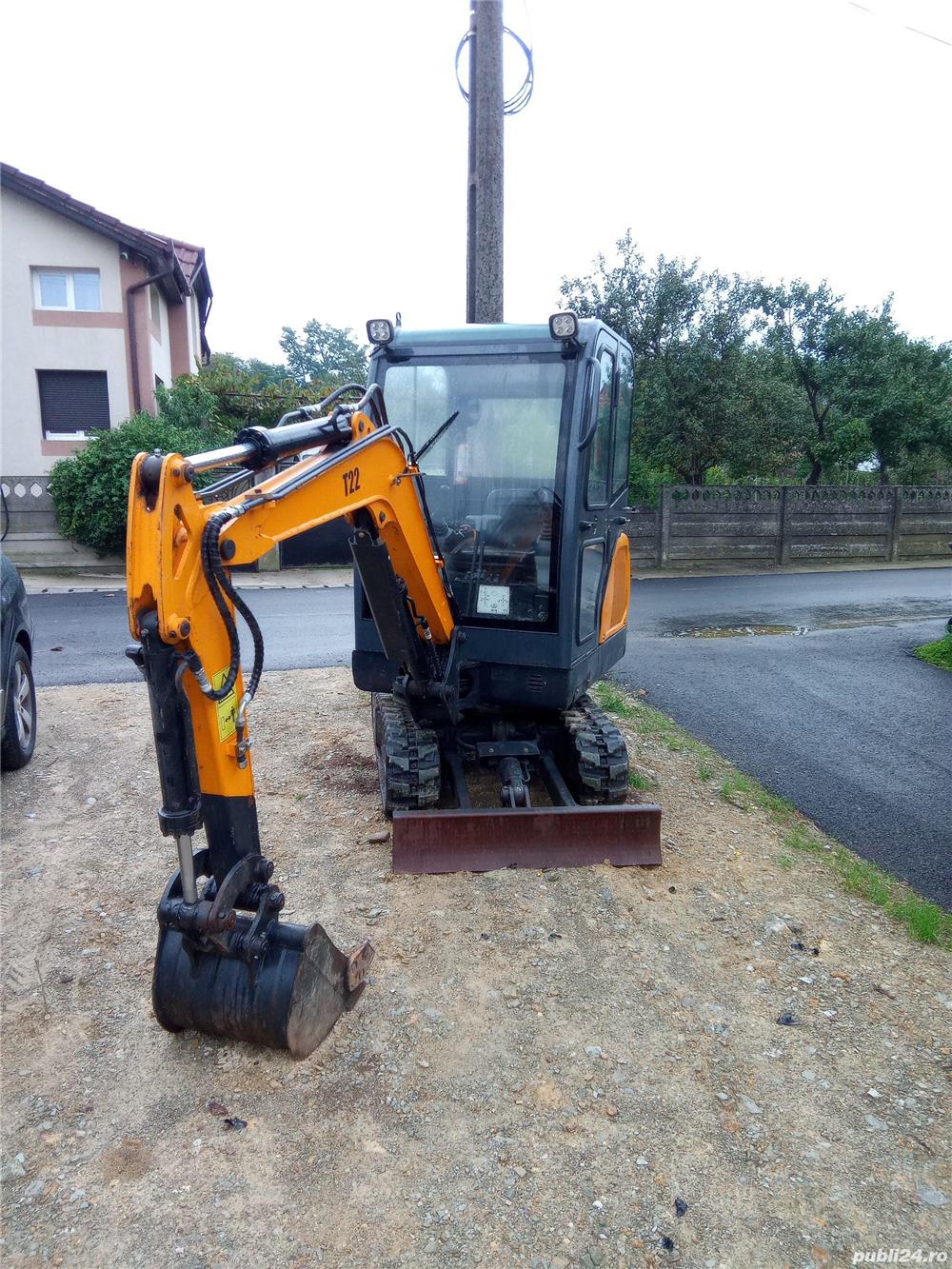 miniexcavator 2.2t, 320h