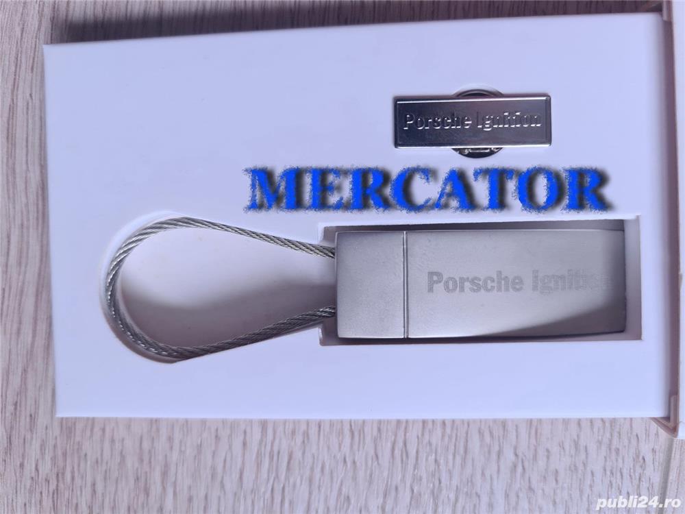 Breloc deosebit (pt. chei) + insigna PORSCHE original sigilat (ideal pt. cadou)