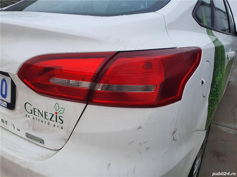 Stop dreapta FORD FOCUS 3 berlina 2013 