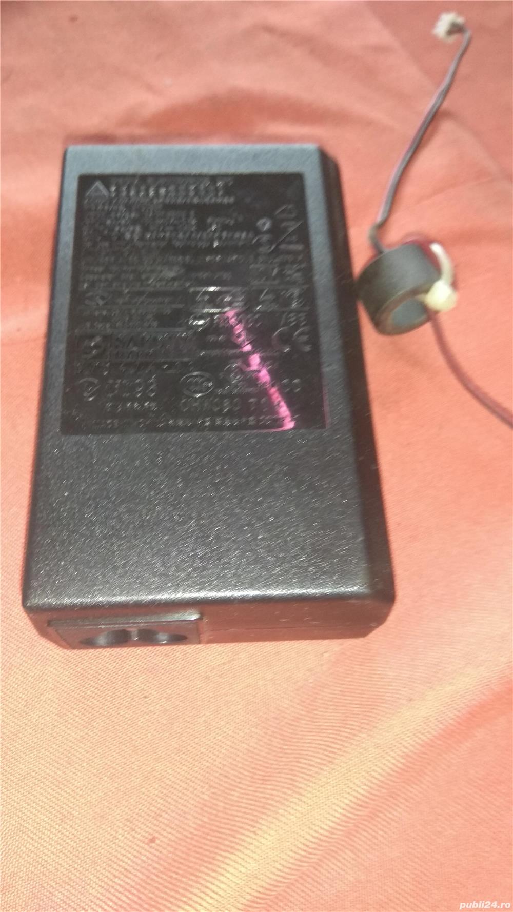 Alimentator 30V dc de pe imprimanta