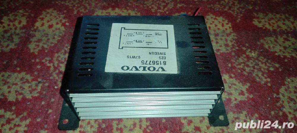 Vând Convertor 12 la 24 auto 