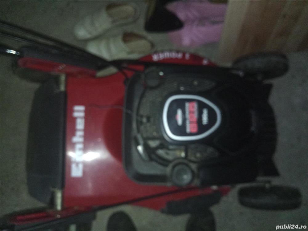 Vand masina tuns gazon