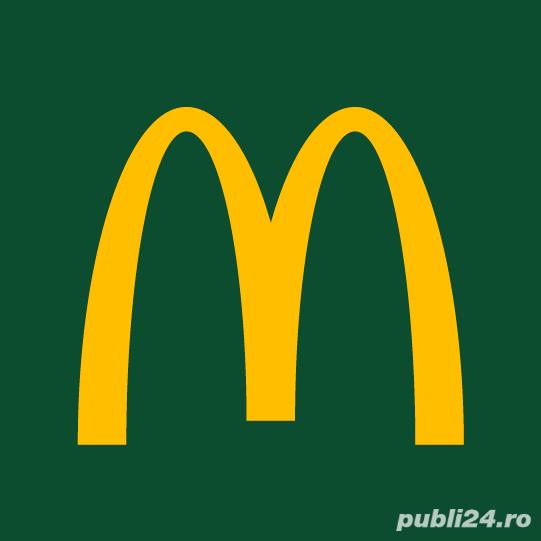 Lucrător comercial Mc Donald's Lacul Roșu