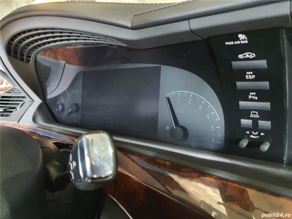 Ceasuri bord MERCEDES S320 W221 3.0 d  2007 cod A2215408347